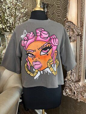 Original charcoal gray cropped graphic tee
